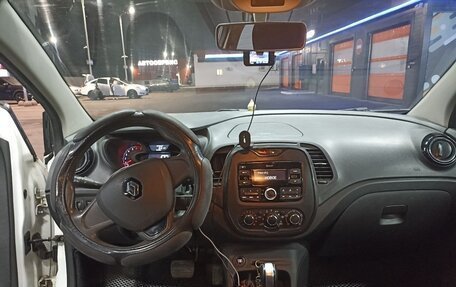 Renault Kaptur I рестайлинг, 2019 год, 900 000 рублей, 8 фотография