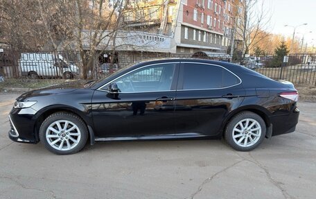 Toyota Camry, 2021 год, 3 300 000 рублей, 7 фотография