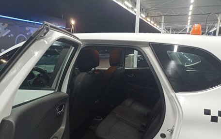 Renault Kaptur I рестайлинг, 2019 год, 900 000 рублей, 6 фотография