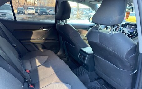 Toyota Camry, 2021 год, 3 300 000 рублей, 5 фотография