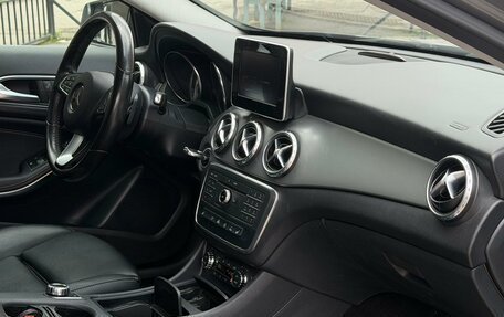 Mercedes-Benz GLA, 2016 год, 1 600 000 рублей, 6 фотография