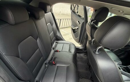 Mercedes-Benz GLA, 2016 год, 1 600 000 рублей, 7 фотография