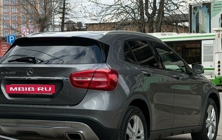 Mercedes-Benz GLA, 2016 год, 1 600 000 рублей, 2 фотография