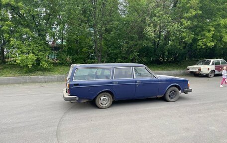 Volvo 240 Series, 1976 год, 250 000 рублей, 16 фотография
