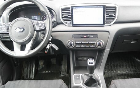 KIA Sportage IV рестайлинг, 2018 год, 1 620 000 рублей, 7 фотография