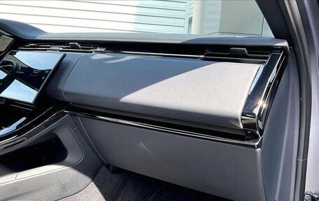 Land Rover Range Rover IV рестайлинг, 2025 год, 11 802 000 рублей, 24 фотография