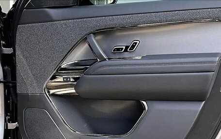 Land Rover Range Rover IV рестайлинг, 2025 год, 11 802 000 рублей, 25 фотография