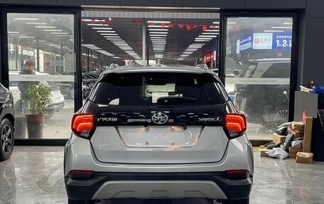 Toyota Yaris XP150 рестайлинг, 2022 год, 1 536 505 рублей, 7 фотография