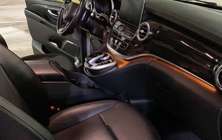 Mercedes-Benz V-Класс, 2019 год, 5 150 000 рублей, 8 фотография