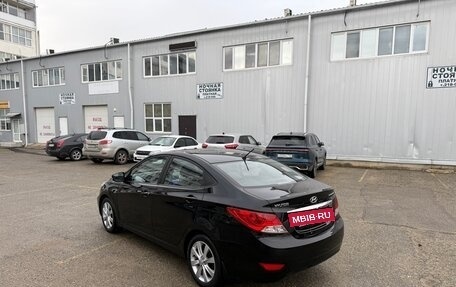 Hyundai Solaris II рестайлинг, 2011 год, 749 000 рублей, 4 фотография