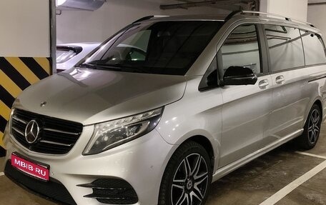 Mercedes-Benz V-Класс, 2019 год, 5 150 000 рублей, 1 фотография