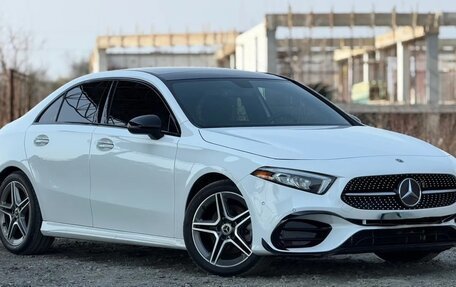 Mercedes-Benz A-Класс, 2022 год, 2 410 000 рублей, 1 фотография