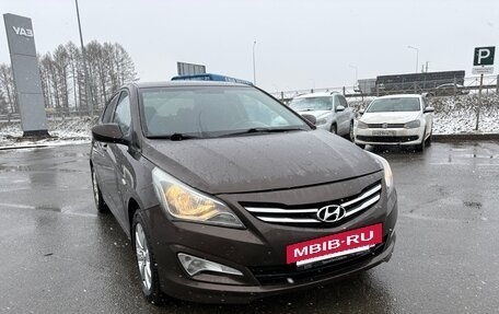 Hyundai Solaris II рестайлинг, 2015 год, 845 000 рублей, 2 фотография
