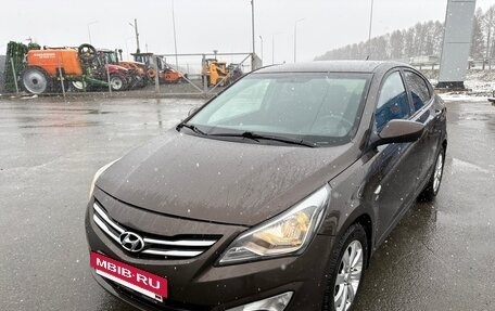 Hyundai Solaris II рестайлинг, 2015 год, 845 000 рублей, 8 фотография