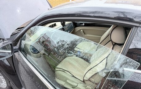 Volkswagen Beetle, 2014 год, 1 800 000 рублей, 14 фотография