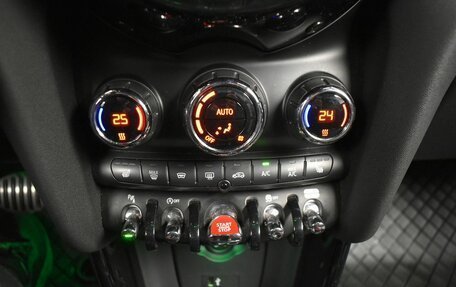 MINI Hatch, 2018 год, 2 990 000 рублей, 22 фотография