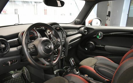 MINI Hatch, 2018 год, 2 990 000 рублей, 28 фотография