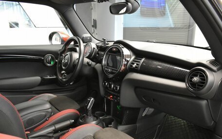 MINI Hatch, 2018 год, 2 990 000 рублей, 27 фотография