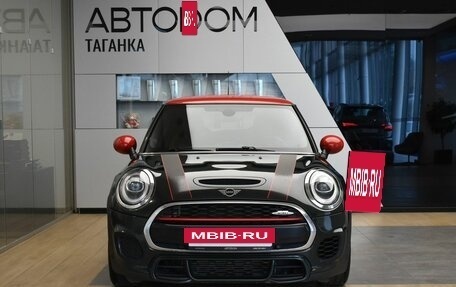 MINI Hatch, 2018 год, 2 990 000 рублей, 2 фотография