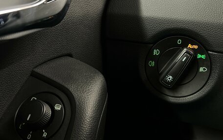 Skoda Octavia, 2015 год, 1 098 000 рублей, 17 фотография