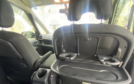 Nissan Serena IV, 2017 год, 1 486 000 рублей, 16 фотография