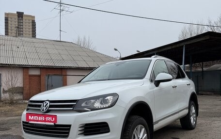 Volkswagen Touareg III, 2013 год, 2 190 000 рублей, 8 фотография