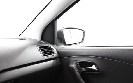 Volkswagen Polo VI (EU Market), 2014 год, 720 000 рублей, 21 фотография