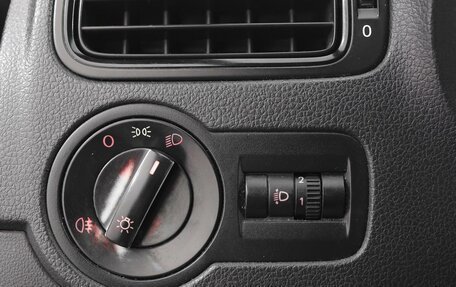 Volkswagen Polo VI (EU Market), 2014 год, 720 000 рублей, 10 фотография