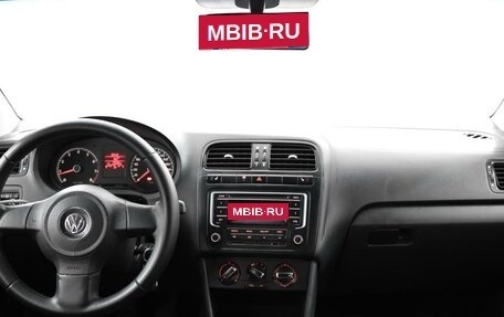 Volkswagen Polo VI (EU Market), 2014 год, 720 000 рублей, 14 фотография