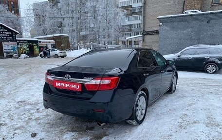 Toyota Camry, 2013 год, 1 370 000 рублей, 6 фотография