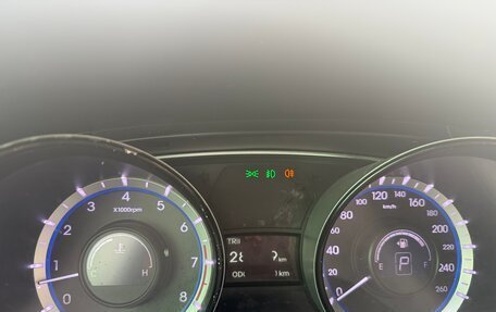 Hyundai Sonata VI, 2011 год, 1 050 000 рублей, 10 фотография