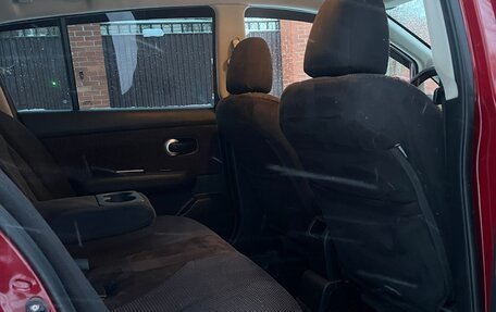 Nissan Tiida, 2011 год, 645 000 рублей, 29 фотография