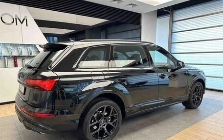 Audi Q7, 2024 год, 12 400 000 рублей, 3 фотография