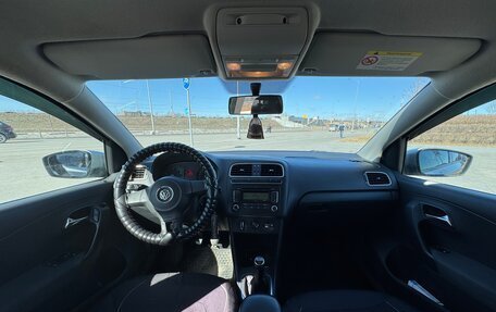 Volkswagen Polo VI (EU Market), 2011 год, 630 000 рублей, 11 фотография