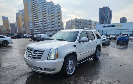 Cadillac Escalade III, 2010 год, 1 950 000 рублей, 5 фотография