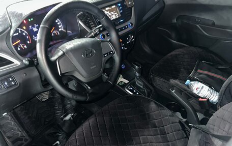 Hyundai Solaris II рестайлинг, 2020 год, 895 000 рублей, 8 фотография