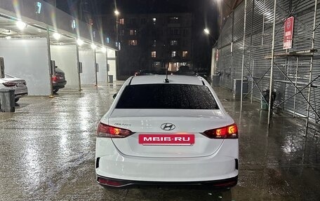 Hyundai Solaris II рестайлинг, 2020 год, 895 000 рублей, 4 фотография