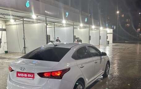 Hyundai Solaris II рестайлинг, 2020 год, 895 000 рублей, 3 фотография