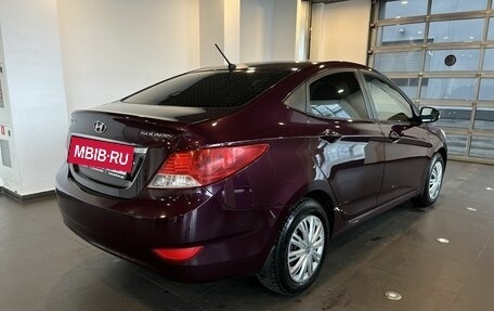 Hyundai Solaris II рестайлинг, 2012 год, 820 000 рублей, 3 фотография