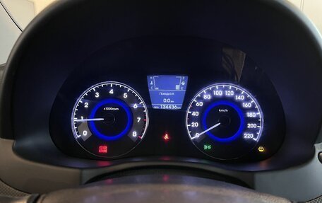 Hyundai Solaris II рестайлинг, 2012 год, 820 000 рублей, 11 фотография