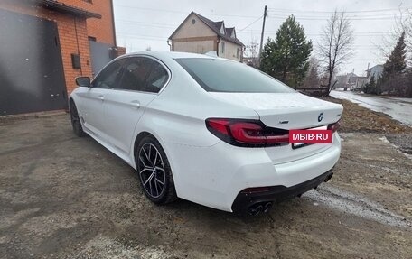 BMW 5 серия, 2022 год, 6 000 000 рублей, 6 фотография