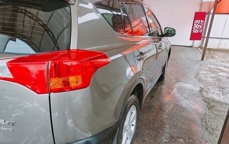 Toyota RAV4, 2013 год, 2 250 000 рублей, 5 фотография