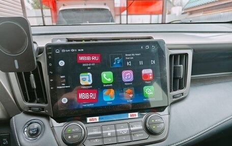 Toyota RAV4, 2013 год, 2 250 000 рублей, 10 фотография