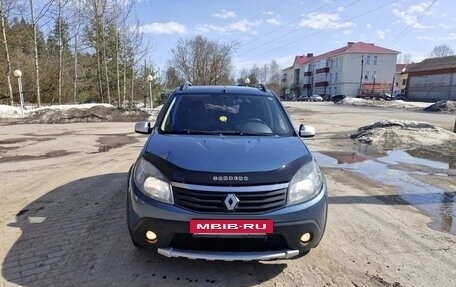 Renault Sandero I, 2013 год, 570 000 рублей, 3 фотография