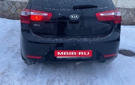 KIA Rio III рестайлинг, 2014 год, 585 000 рублей, 2 фотография