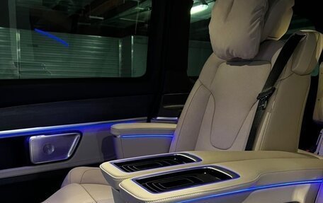 Mercedes-Benz V-Класс, 2025 год, 12 500 000 рублей, 9 фотография