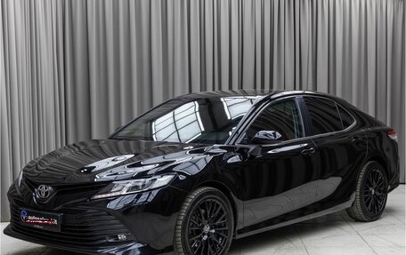 Toyota Camry, 2019 год, 3 150 000 рублей, 1 фотография