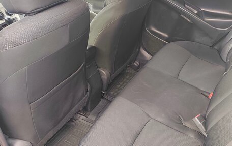 Toyota Matrix, 2008 год, 760 000 рублей, 7 фотография