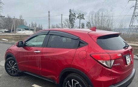 Honda Vezel, 2020 год, 2 150 000 рублей, 5 фотография