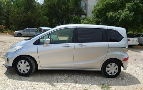 Honda Freed I, 2016 год, 1 250 000 рублей, 5 фотография